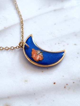 Naszyjnik MINI MOON z gipsówką