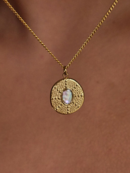Amulet AURA